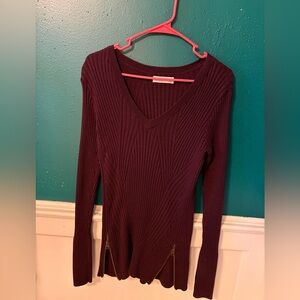 Abercrombie & Fitch Burgundy V-Neck Sweater